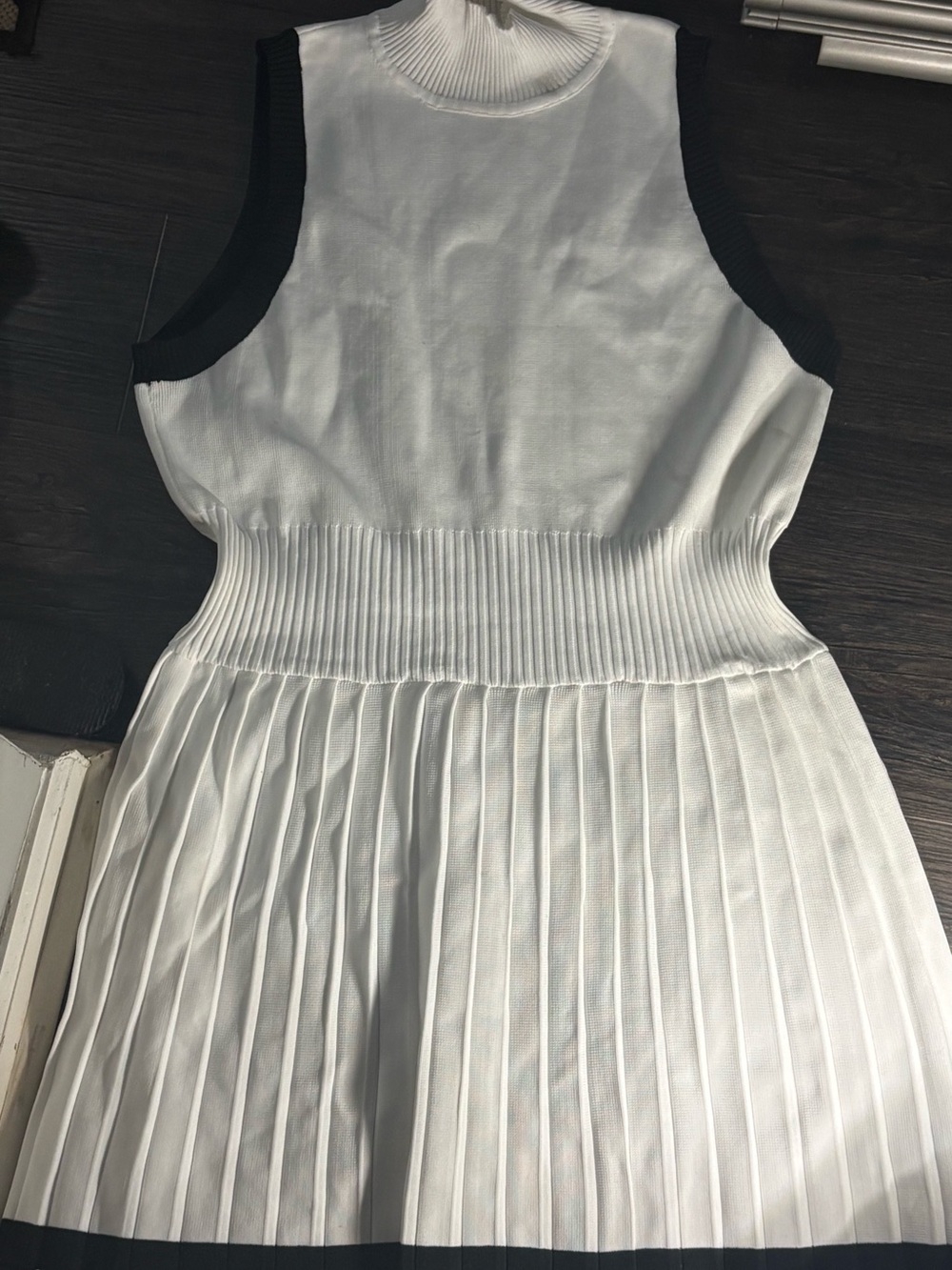 SHEIN White Sleeveless Pleated Knit Dress with Black Trim 3x